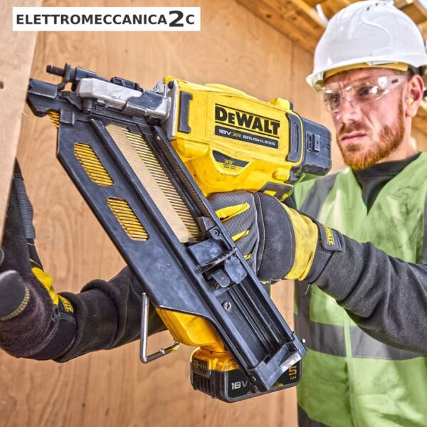 DEWALT DCN930N-XJ chiodatrice chiodi con testa a D 50-90mm 18v solo macchina - immagine 3